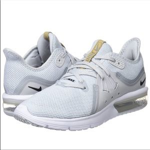 Women’s Nike AirMax Sequent 3 Competition Running